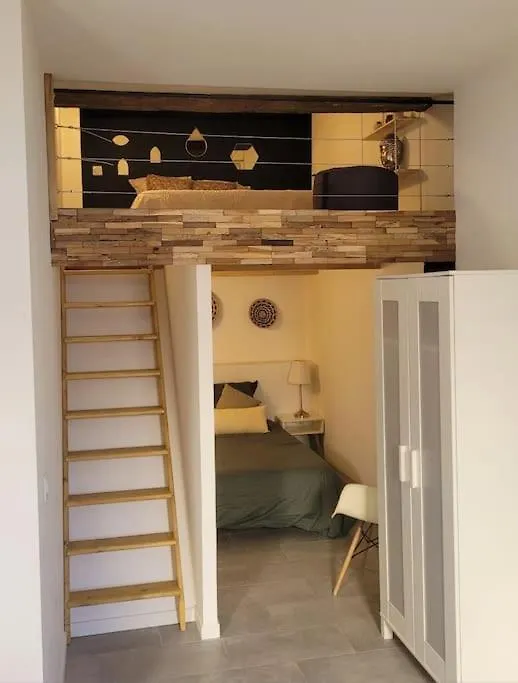 Apartment A Deux Pas Du Port De La Ciotat Appart 4 Pers. France